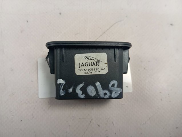 Кнопка привода замка задней 3/5 двери (ляды) Land Rover CPLA10E998AA цена, от 12.67 USD