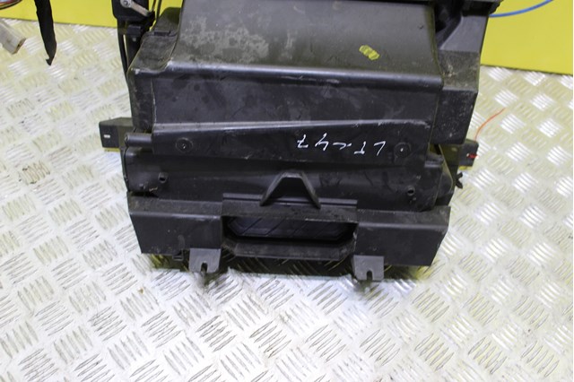  VAG 2D0819005