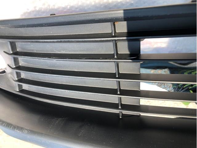 Накладка на передний бампер Toyota 521290D080