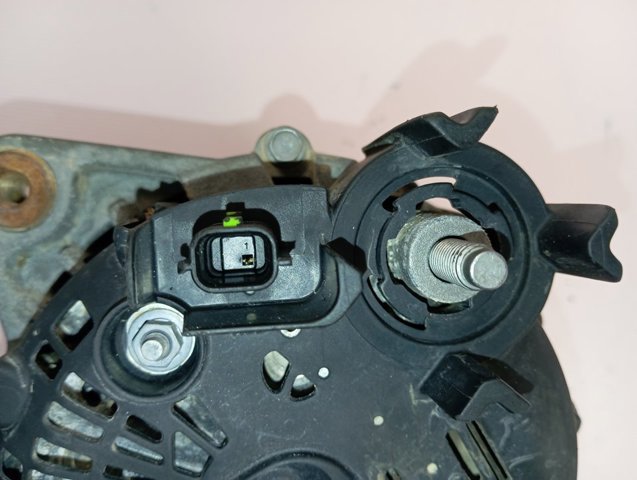 Купить 231008648R Renault (RVI) Генератор
