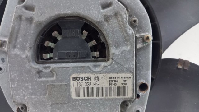 Купить 1137328069 Mercedes 