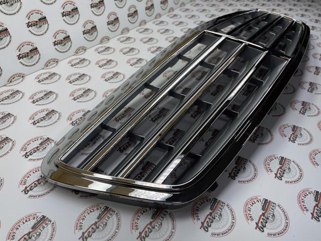 A20388002237246 Mercedes Решетка радиатора