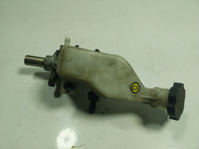 Cilindro mestre do freio para KIA Carens III 