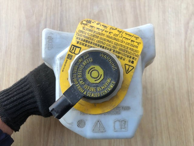 32669621 Land Rover 
