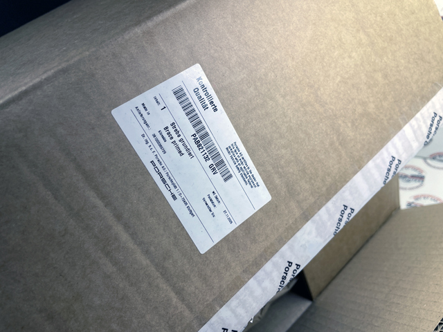 PAB821132GRV Porsche 