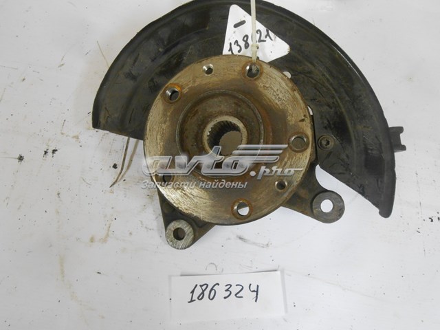 8200881916 Nissan/Infiniti Цапфа - поворотный кулак передний, правый