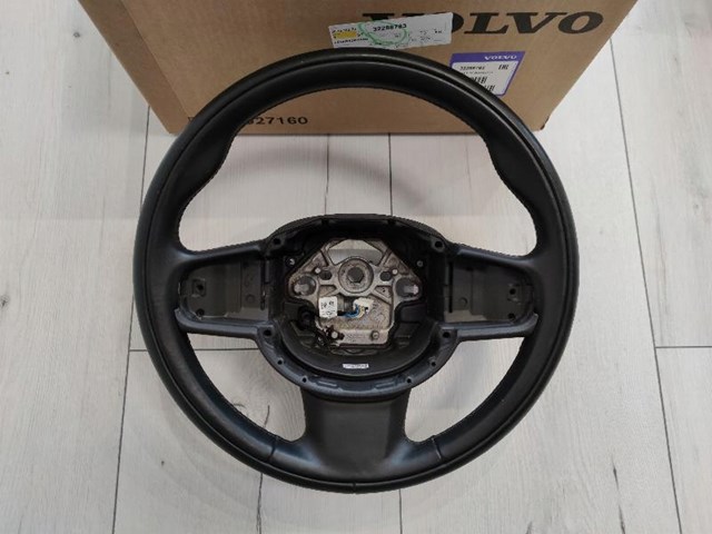 Рулевое колесо Volvo 39825348