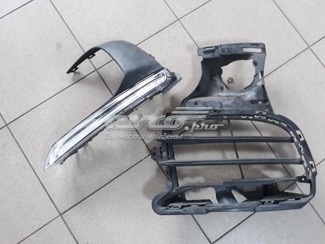 7P5941182J VAG Поворотник правый
