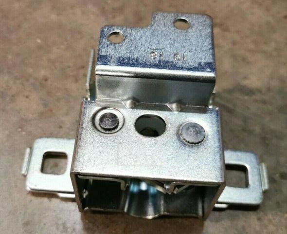  Jaguar C2P15214 цена, от 50.79 USD