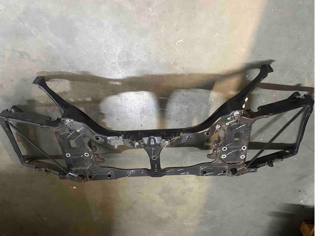 Рамка радиатора 106195098E Tesla Motors