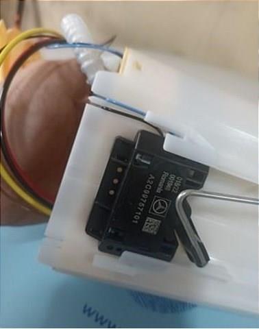 Módulo de bomba de combustível com sensor do nível de combustível para Mercedes A  W177