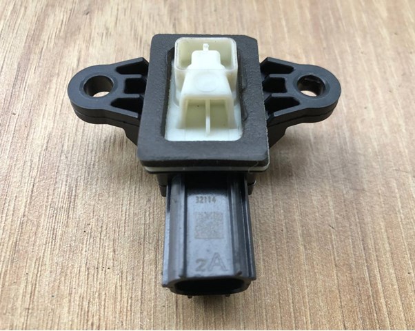 Датчик подушки безопасности Land Rover CK5214C676AA цена, от 7.60 USD