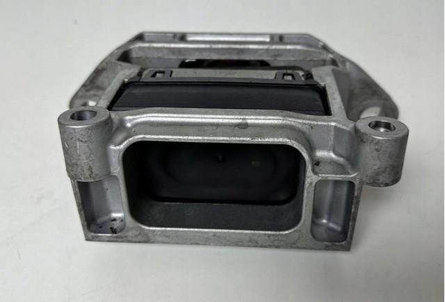 Купить LR133341 Land Rover 