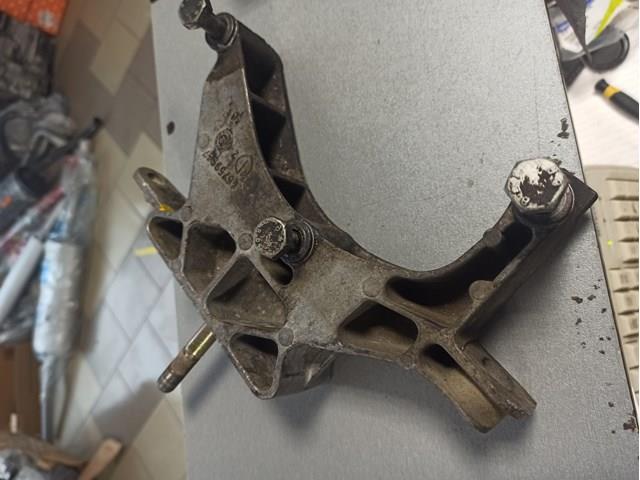 Soporte para suspensión, transmisión automática 46759567 FIAT