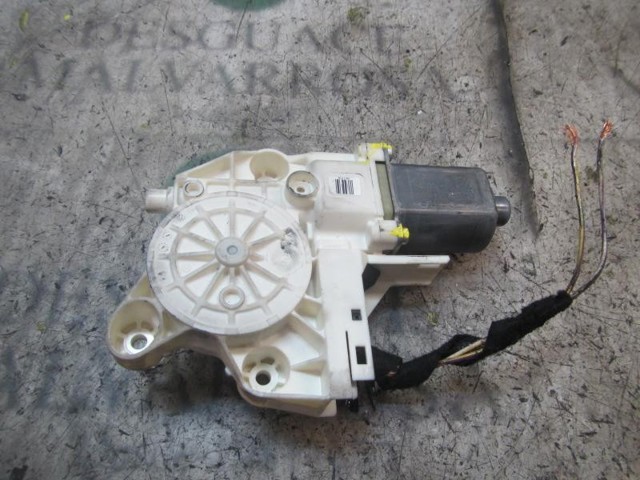 Мотор стеклоподъемника двери передней правой Ford 130822216 цена, от 8.44 USD