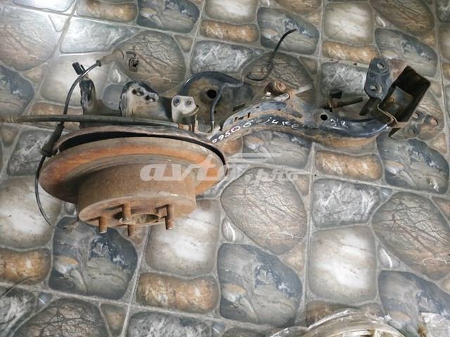 555011KD0A Nissan/Infiniti Балансир задний нижний, правый