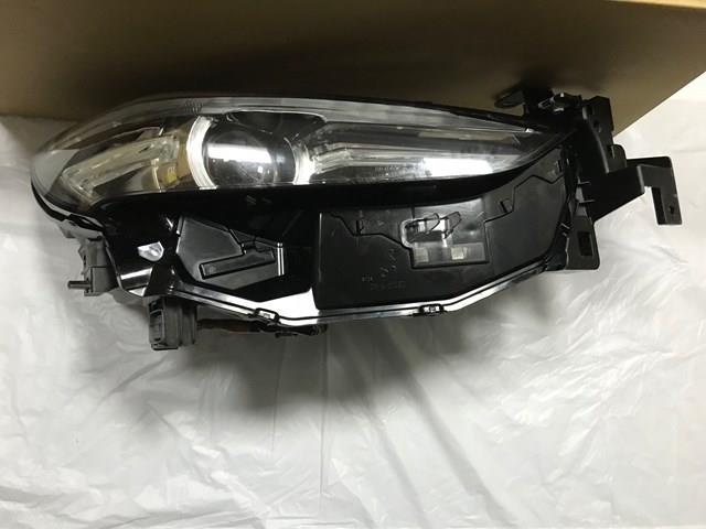 Правая блок фара Mazda GSJ551031A цена, от 570.13 USD