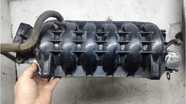 Впускной коллектор 1542A080 Mitsubishi