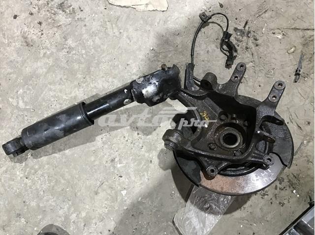 Цапфа задняя правая 527202W100 Hyundai/Kia