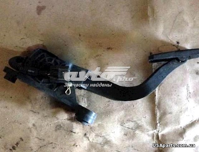 327002E300 HYUNDAI Pedal del acelerador original y equivalente