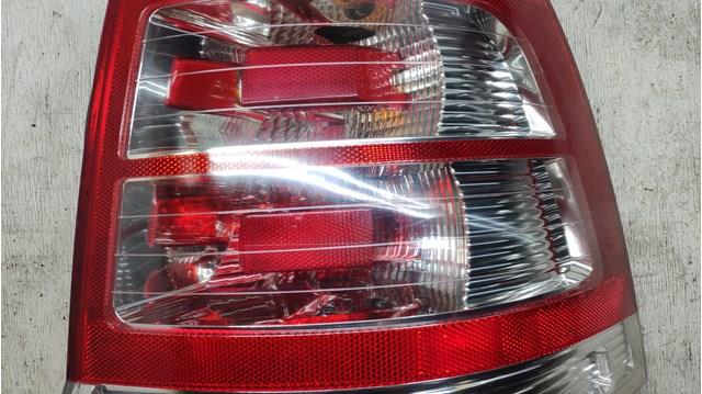 Правый стоп Opel 13305775