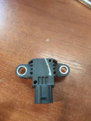 Датчик Айрбег передний Nissan/Infiniti 988363TA8A цена, от 12.57 USD