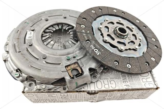 Купить 302057092R Renault (RVI) 