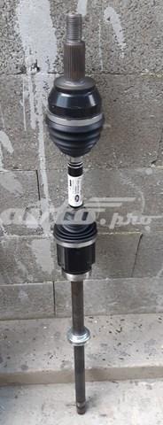 LR137029 Land Rover Полуось передняя, правая
