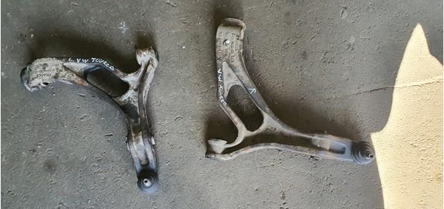 UR6134300B Mazda Рычаг передней подвески нижний, правый