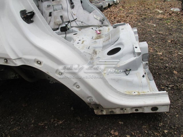 LR028463 Land Rover Крыло заднее правое