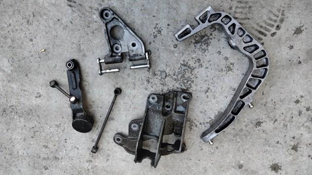 6392600309 MERCEDES Pivote de la barra de cambio original y equivalente