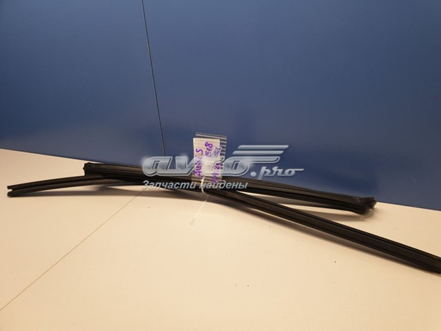 Guía del cristal del marco de la puerta trasera izquierda 6815202270 TOYOTA