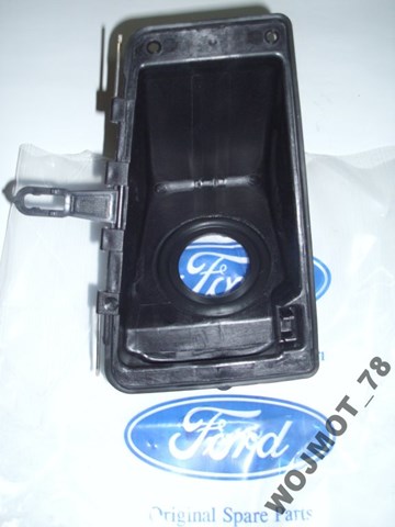 Корпус заливной горловины топливного бака Ford 4101144