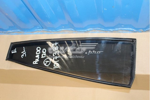 Ventanilla de esquina, trasera izquierda 6812460221 TOYOTA