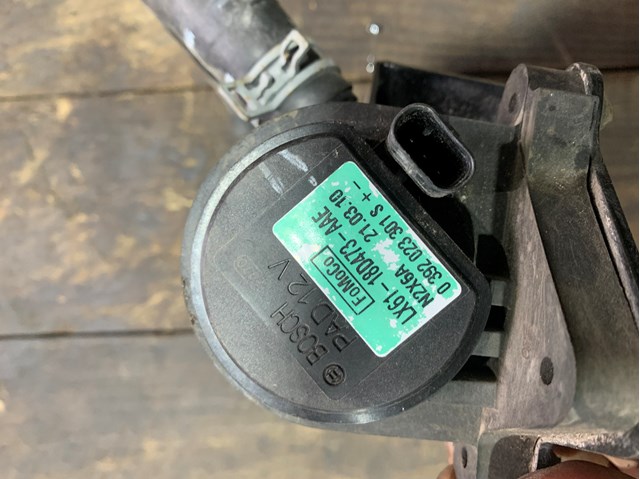LX6118D473AAE Ford 