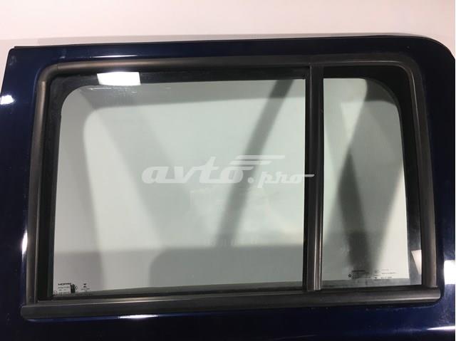 5067773AD Chrysler Стекло-форточка двери, задней, левой
