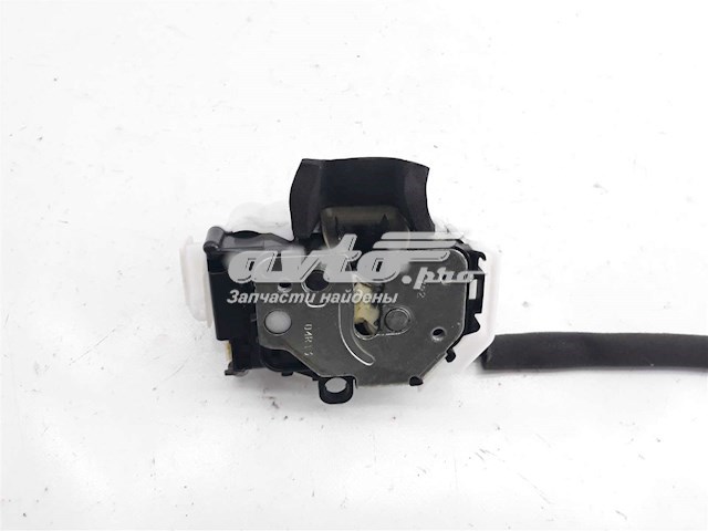 Замок двери боковой сдвижной правой 51910349 Fiat/Alfa/Lancia