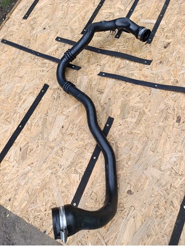 Tubo flexible de intercooler izquierdo 8200469423 RENAULT