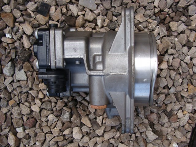 Цилиндр переключения передач КПП A0032605663 Mercedes