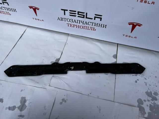  110005501C Tesla