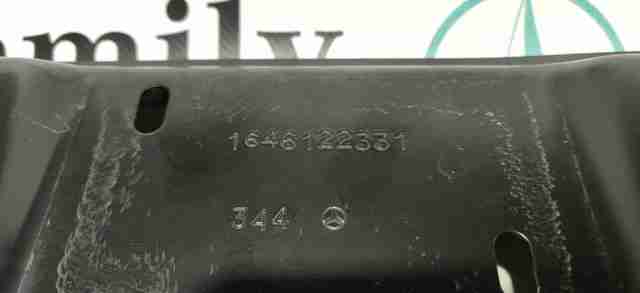 Купить 1646122331 Mercedes 