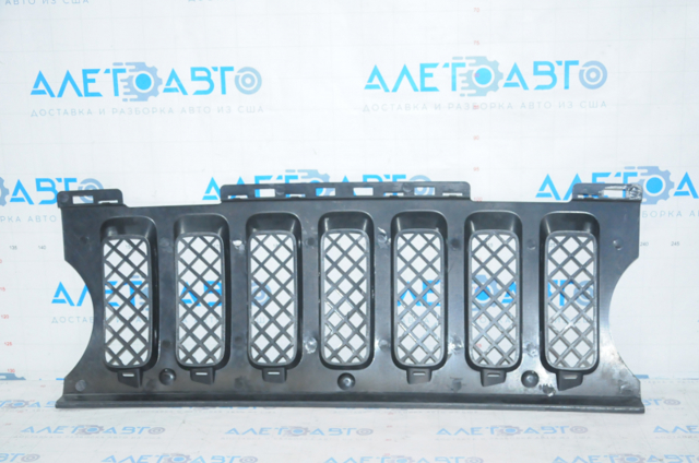 Облицовка радиатора FPS FP3810990 цена, от 30.40 USD