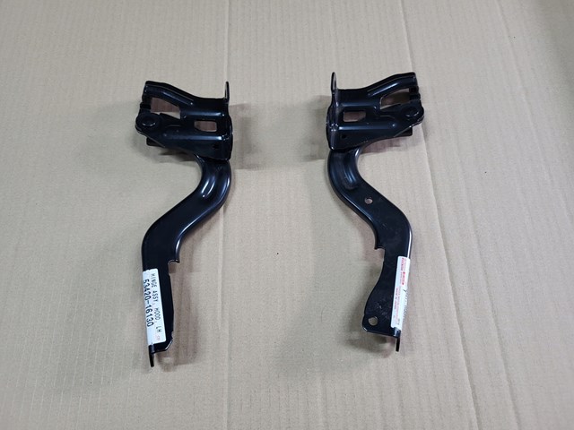5342016130 Toyota Шарнир капота левый