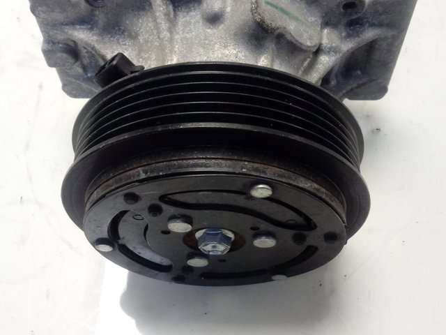 Компрессор кондиционера 52121921 Fiat/Alfa/Lancia