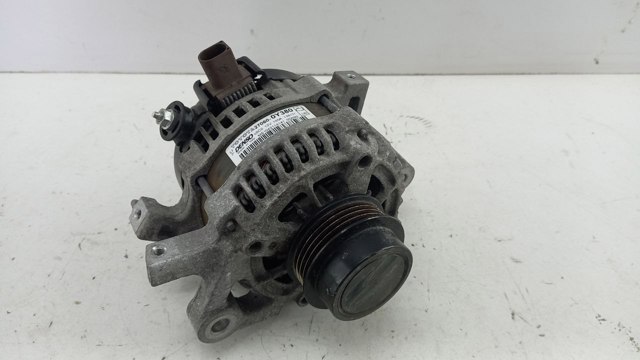 Генератор 1042114141 Denso