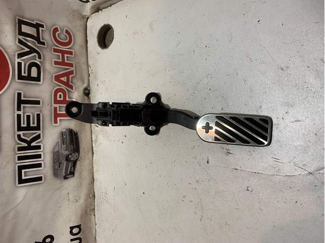 Купить 00136810 Hyundai/Kia 