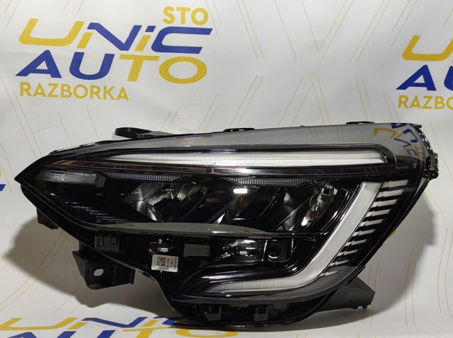 Купить 260606305R Renault (RVI) Фара левая передняя