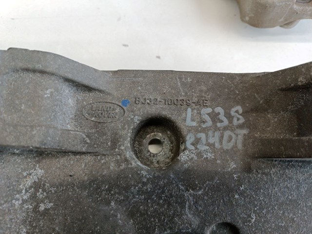  Land Rover LR028857