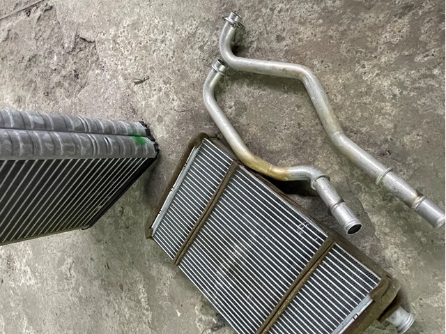 Шланг радиатора отопителя/печки, сдвоенный на Mercedes S (W221)