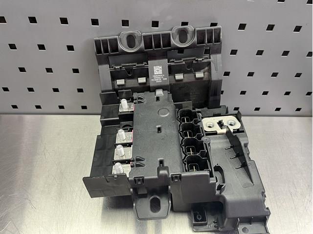 61149390865 BMW Блок предохранителей задний салонный